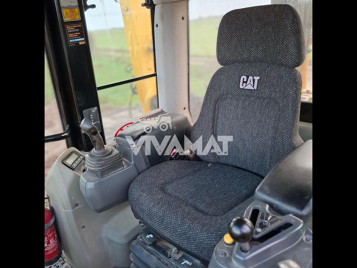 D'occasion 2015 CATERPILLAR 953D