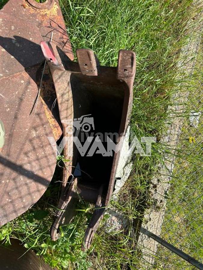 D'occasion Godet Esco de largeur 56cm sur Liebherr 912 Attache Geith QH80H