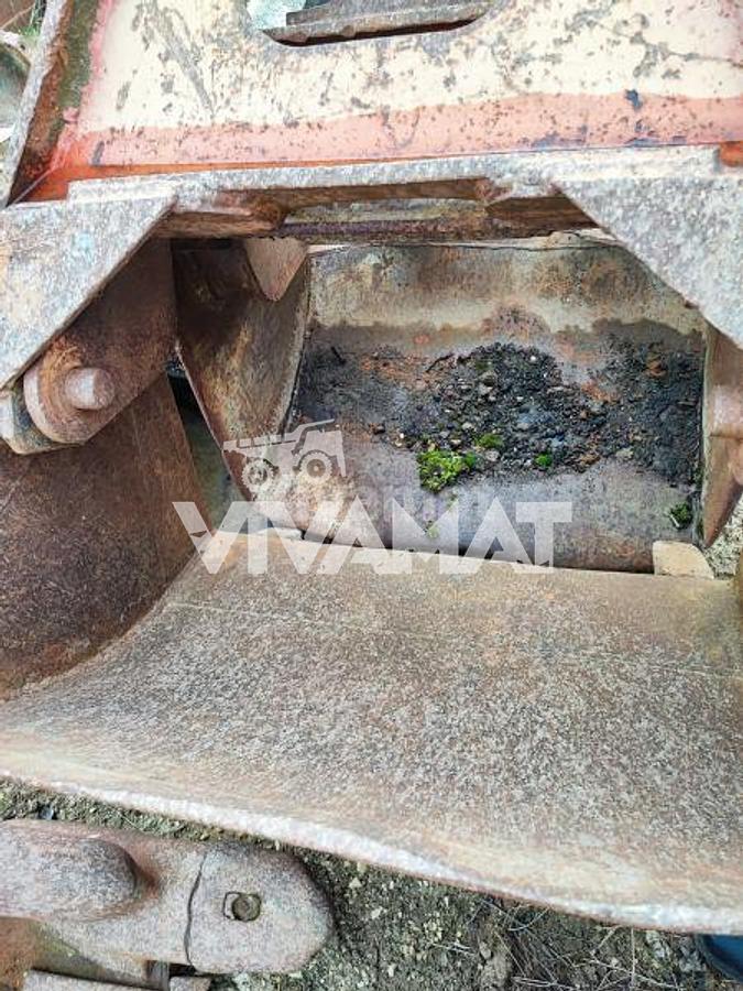 Used Benne Preneuse S60 ou Sans Attache -