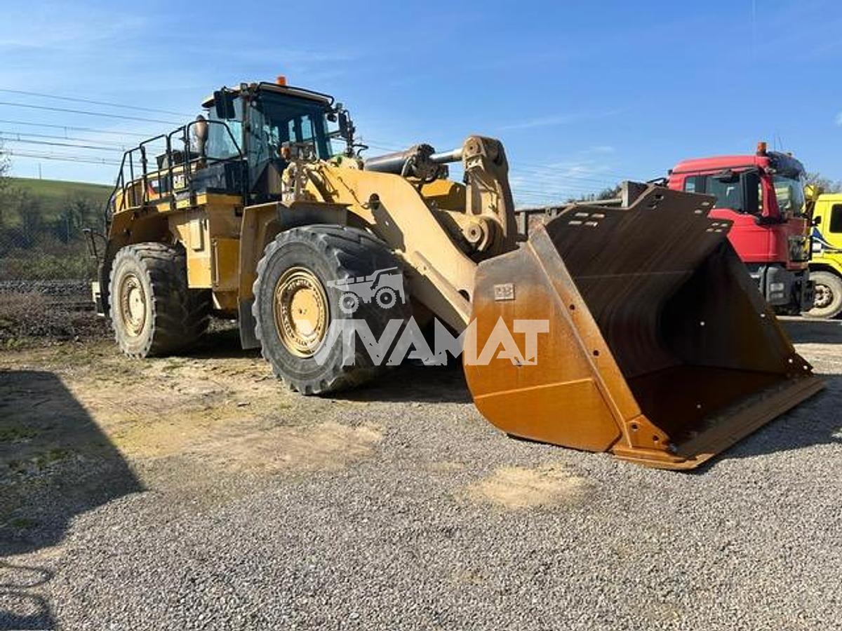 Used 2015 CATERPILLAR 988K
