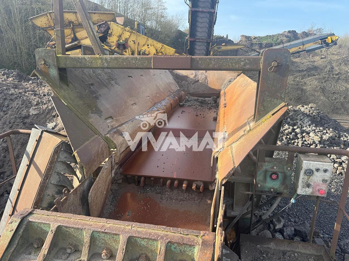 D'occasion JAW CRUSHER Brown Lenox Kue-Ken 114 SL9,44 tons on wheels, CE, year 1995, still running, POR