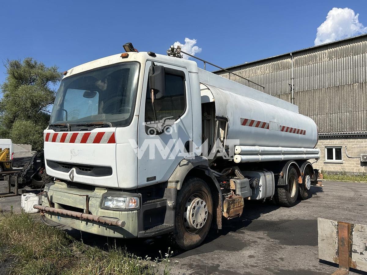 Used Renault 320