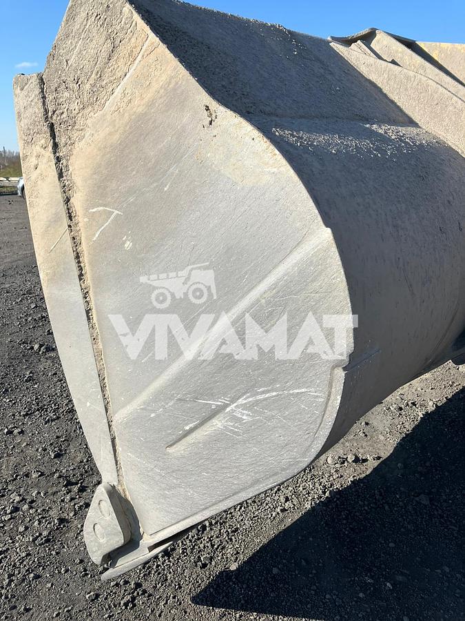 D'occasion Godet de chargeuse Caterpillar 966MXE