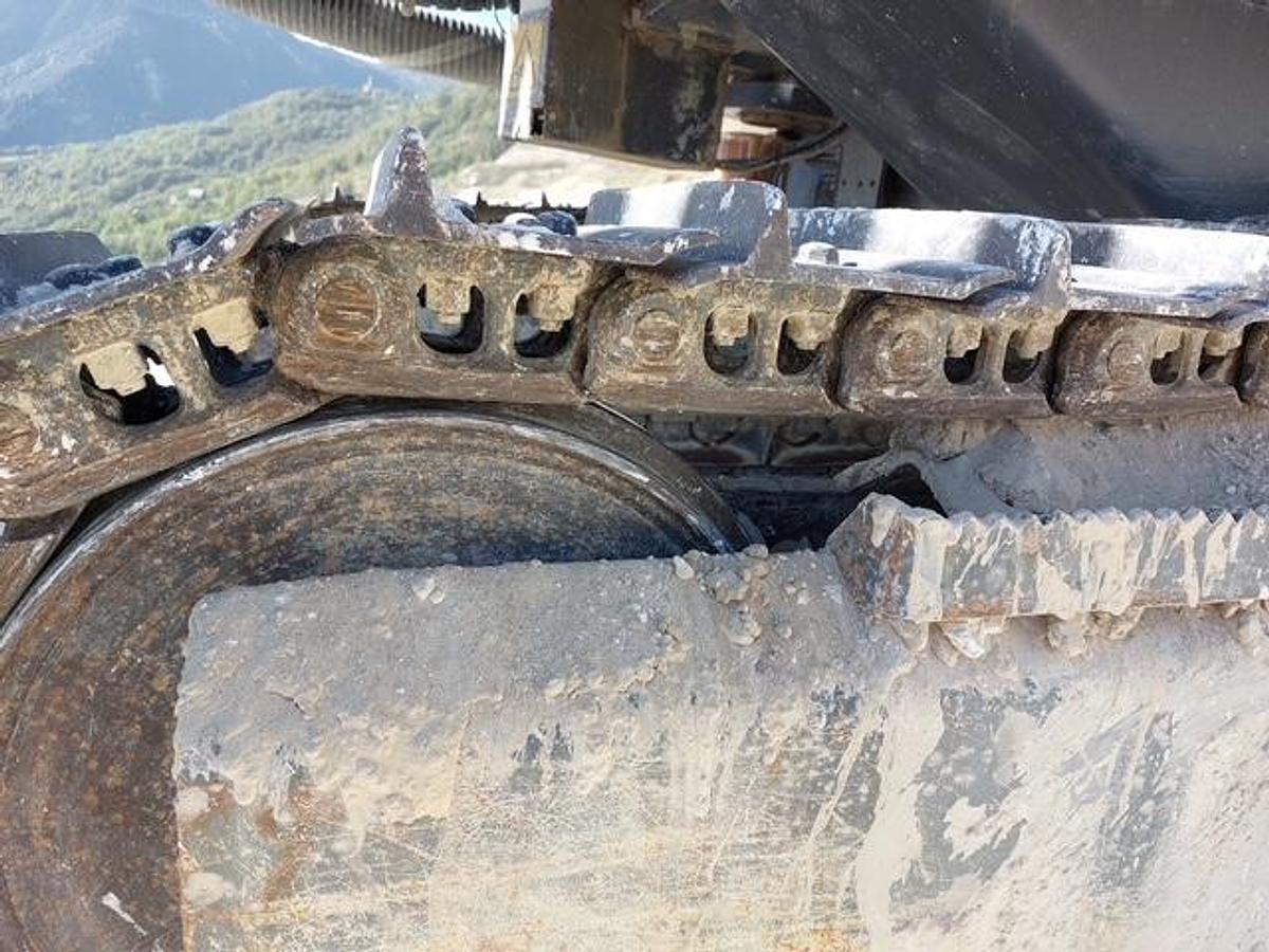 Used 2010 Atlas Copco Roc F6