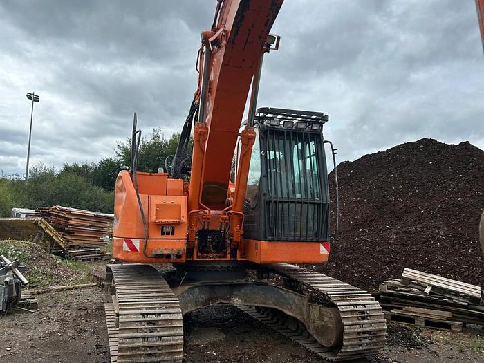 D'occasion Doosan DX235LCR