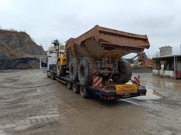 D'occasion Komatsu HM300-2