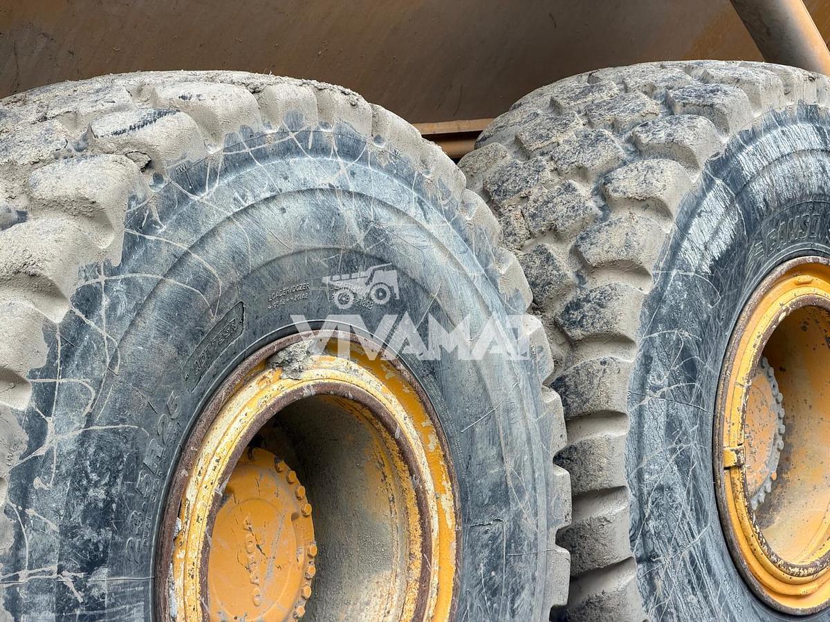 D'occasion Tombereau articulé VOLVO A25C Année 1999 6x6