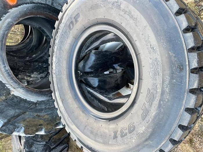 Used DUNLOP SP931 -12.00R20