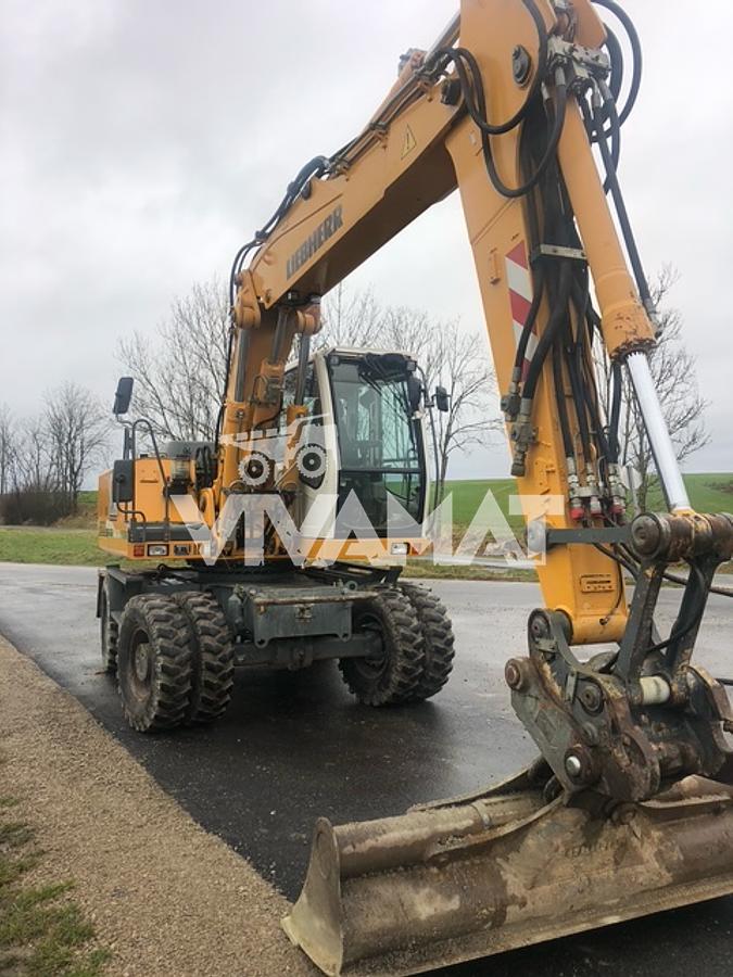 Used 2009 Liebherr A900