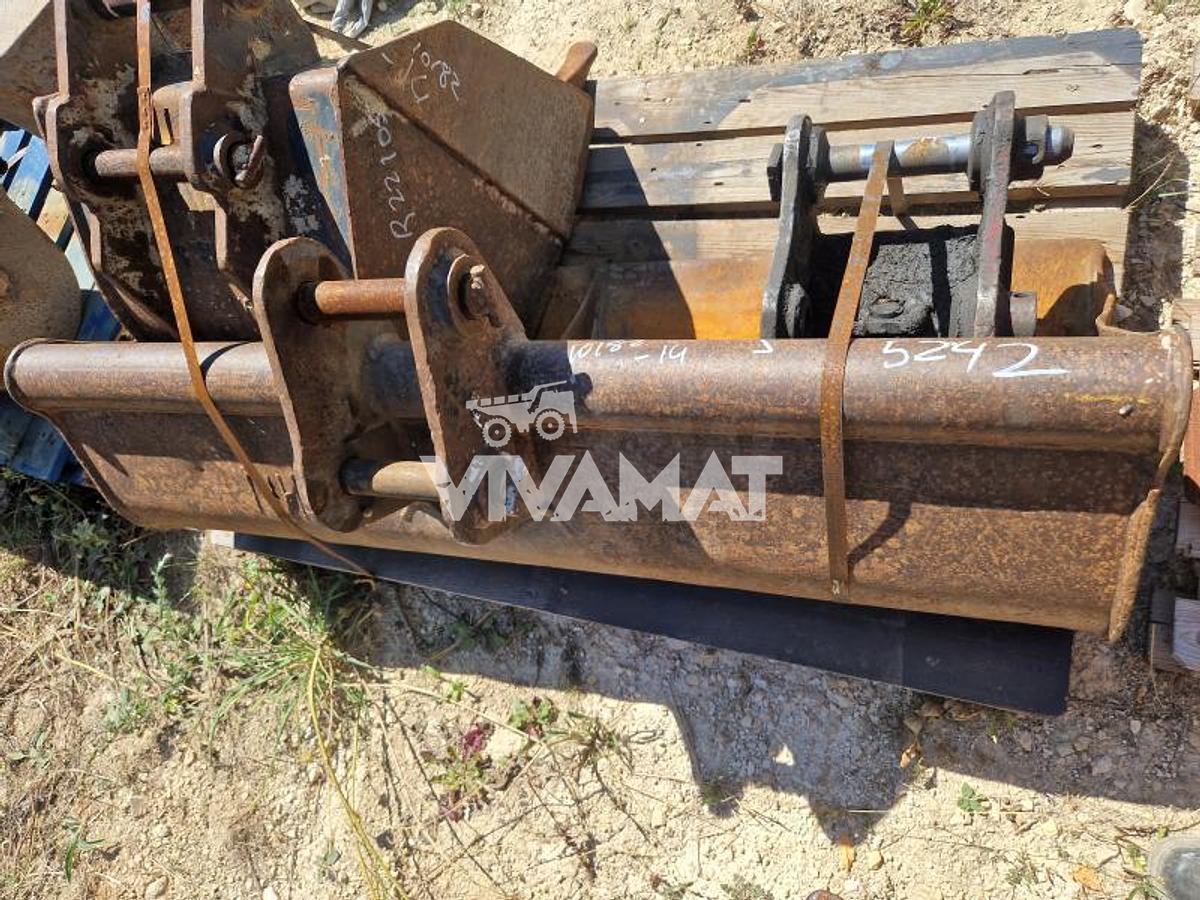 D'occasion Godet de curage à prise directe largeur 120cm