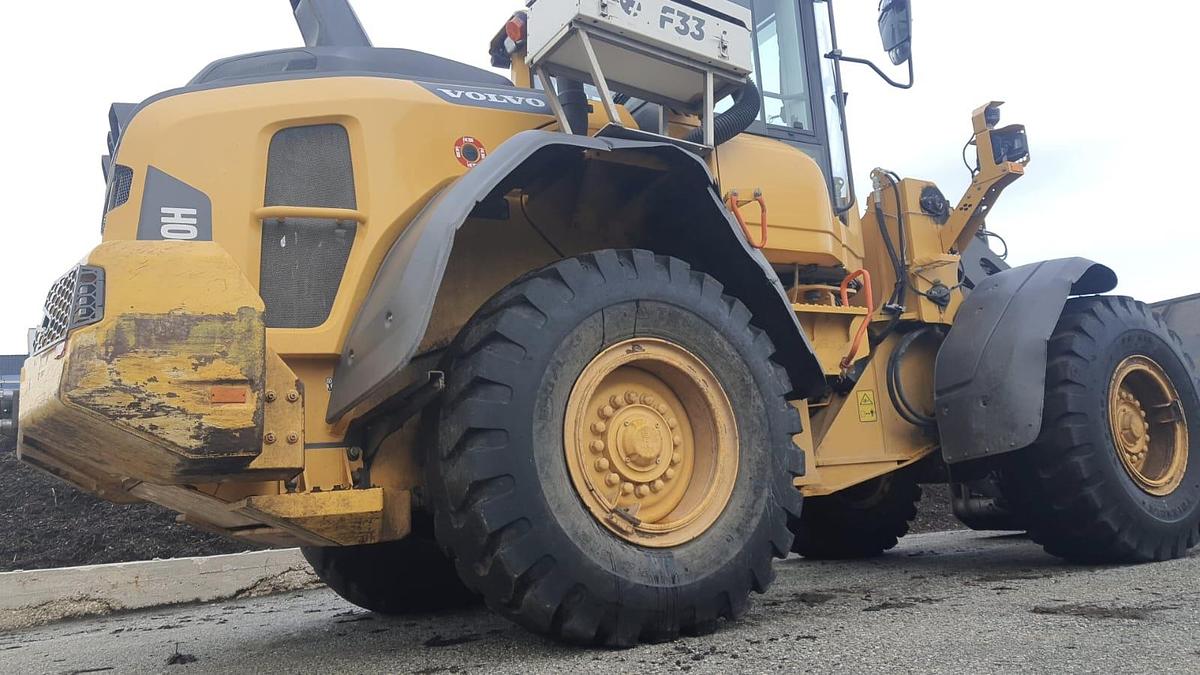 Used 2020 Volvo L90H