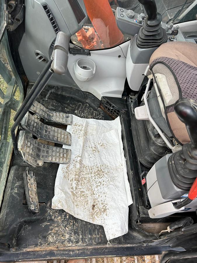 Used 2018 Hitachi ZX225USLC-6