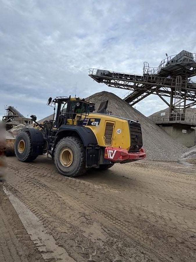 Used Komatsu WA475-10E0