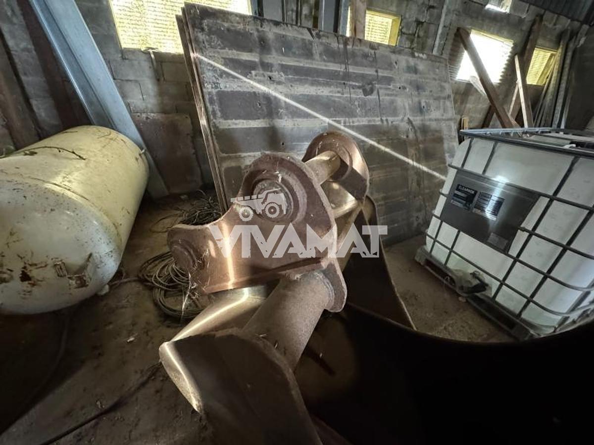 Used VOLVO VOLVOEC220 -