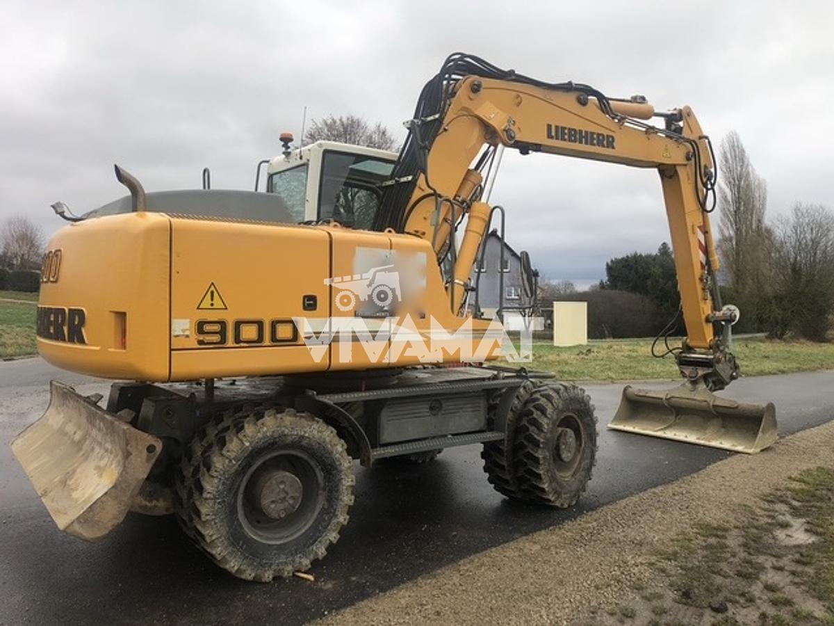 Used 2009 Liebherr A900