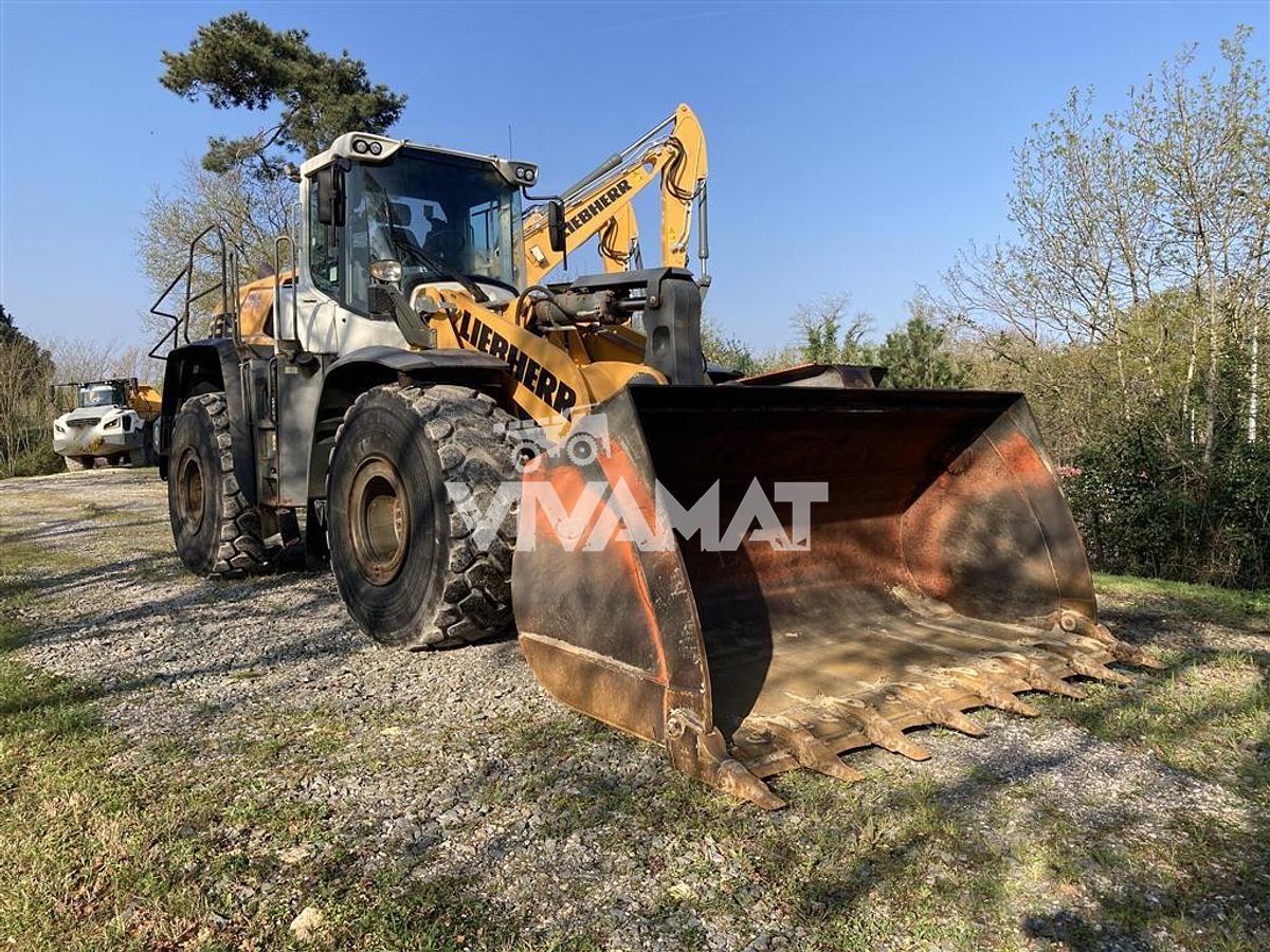 Used LIEBHERR L566