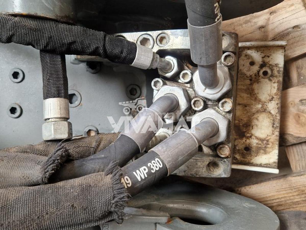 Used LIEBHERR SW33 -