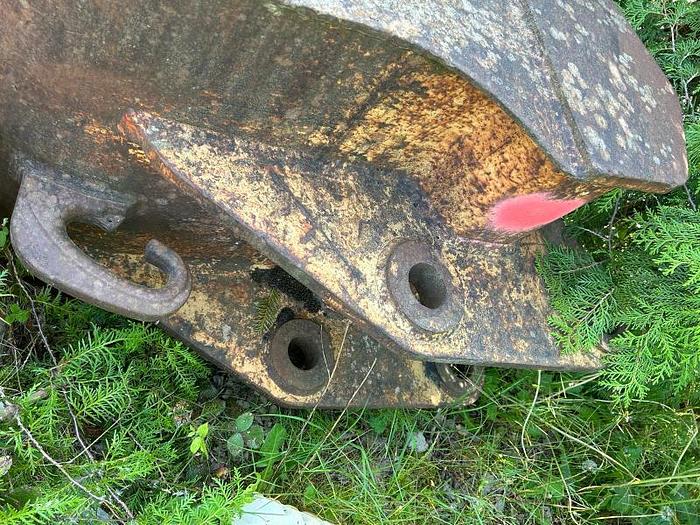 D'occasion Godet Esco de largeur 56cm sur Liebherr 912 Attache Geith QH80H