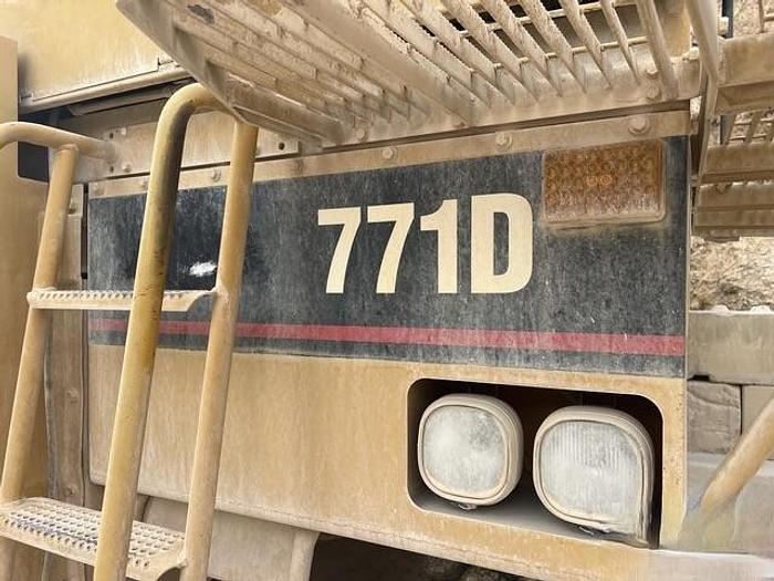 D'occasion Caterpillar 771D