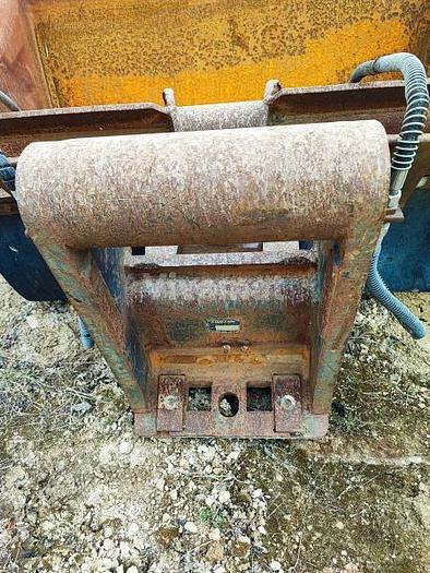 D'occasion Godet orientable AMMANN pour CAT 320B-LN largeur 1600mm