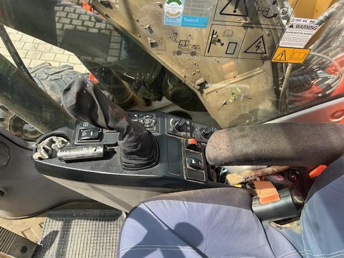 Used 2019 Volvo EWR150E