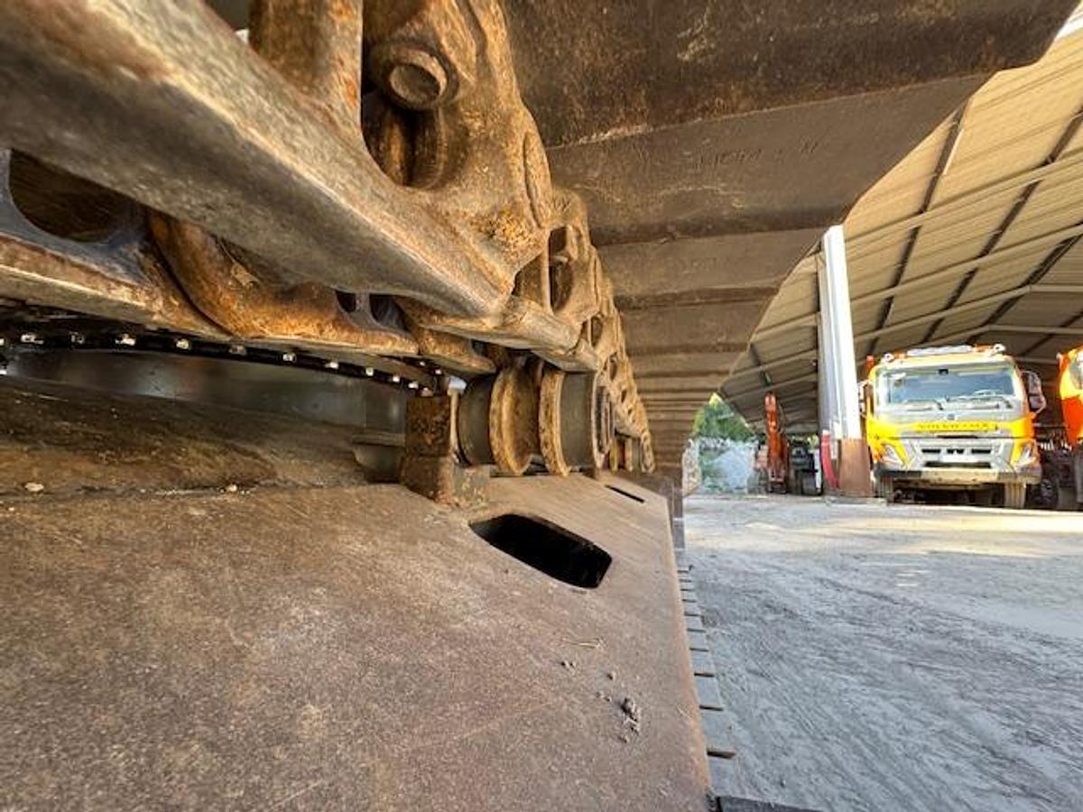 Used 2018 Hitachi ZX225USLC-6