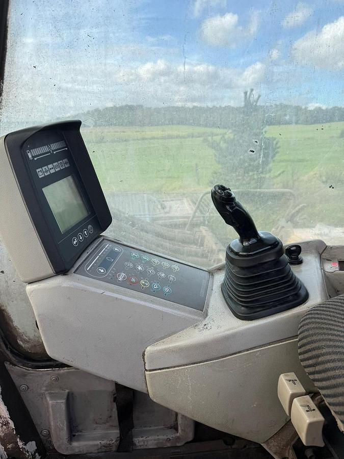 Used Liebherr R934B EW