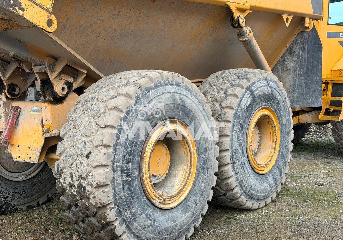 D'occasion Tombereau articulé VOLVO A25C Année 1999 6x6