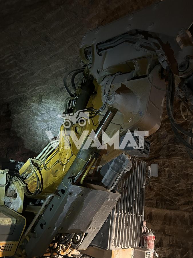 Used 2015 Liebherr R 944 C