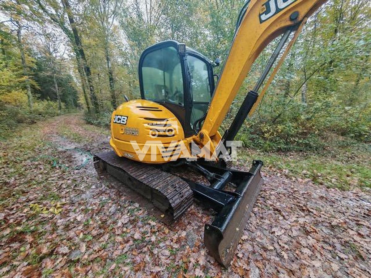 D'occasion 2012 JCB 8065