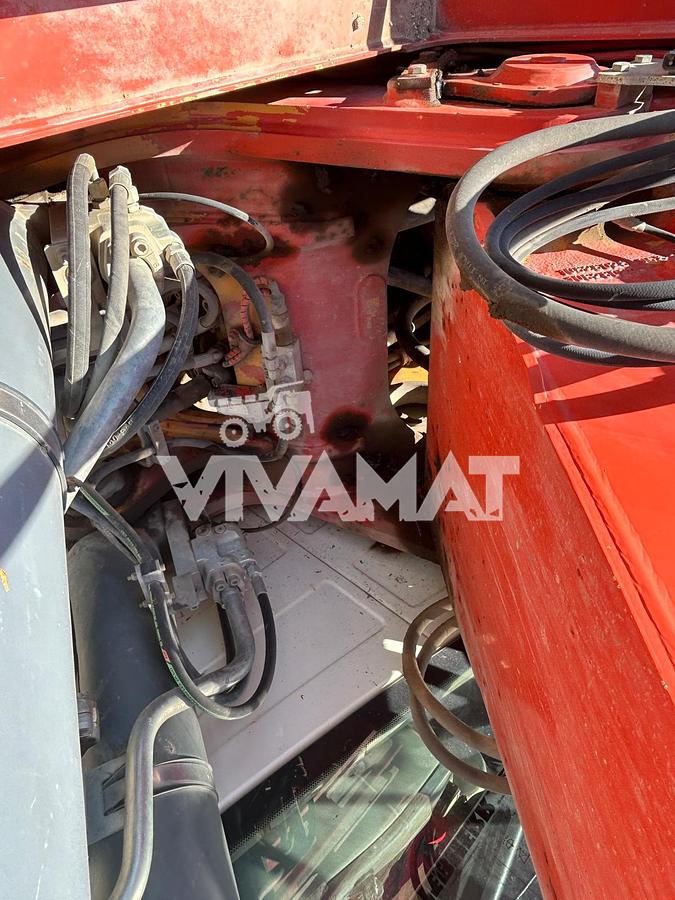 D'occasion 2013 LIEBHERR R924 LC