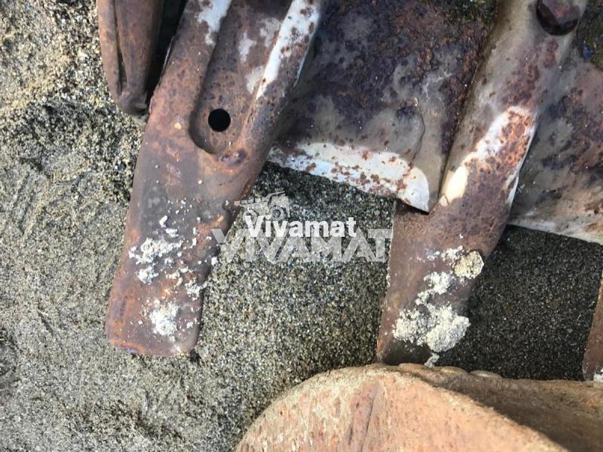 Used Godet de terrassement godet de terrassement -