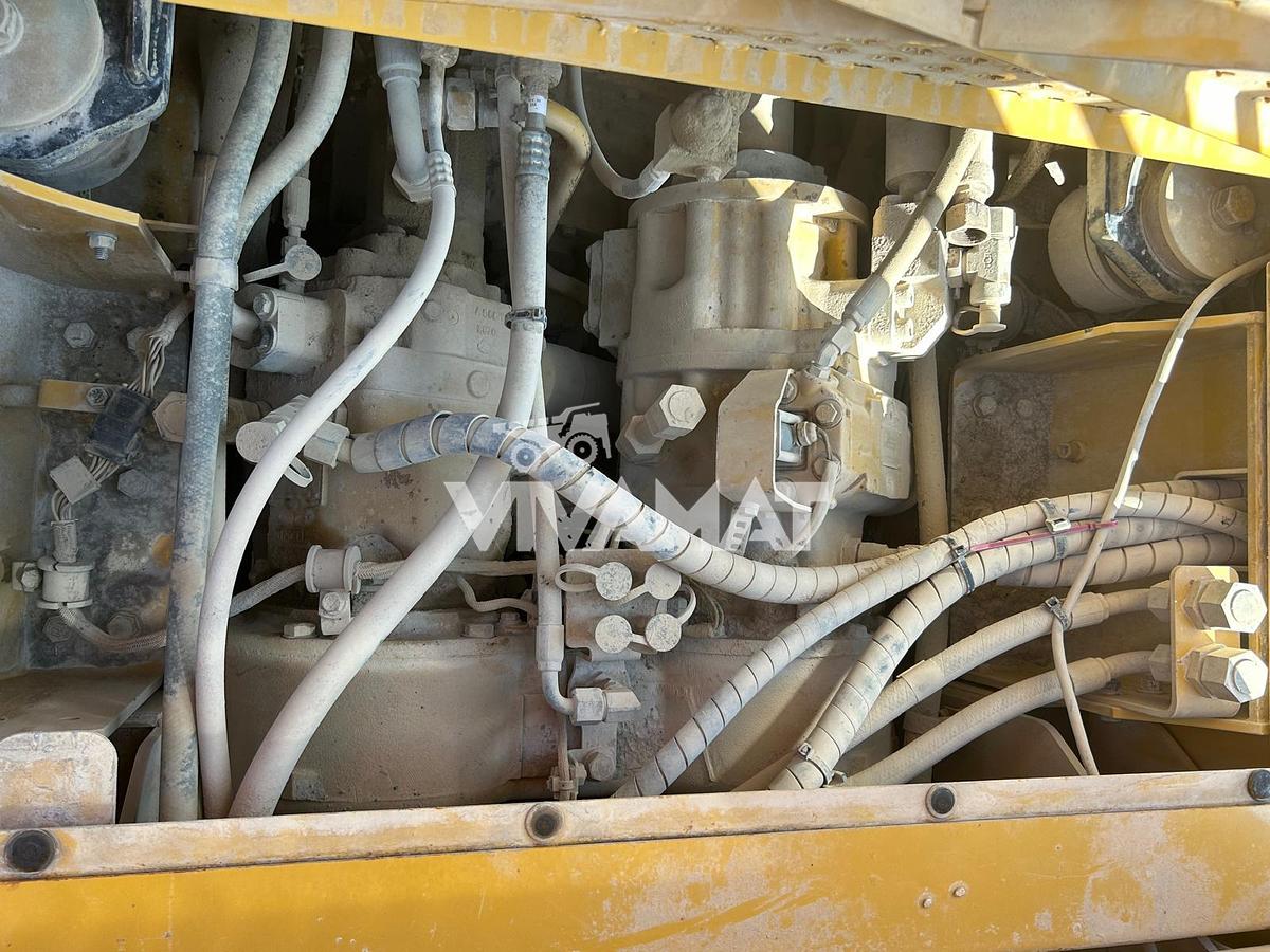 Used 2015 CATERPILLAR 988K