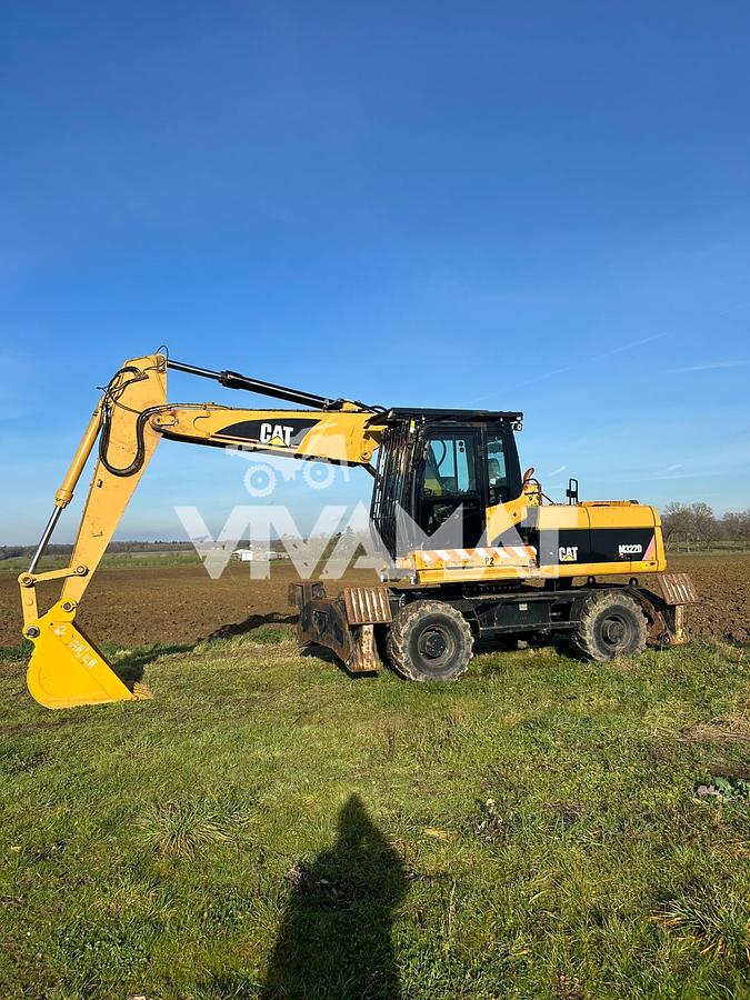 Used Caterpillar M322D VAH