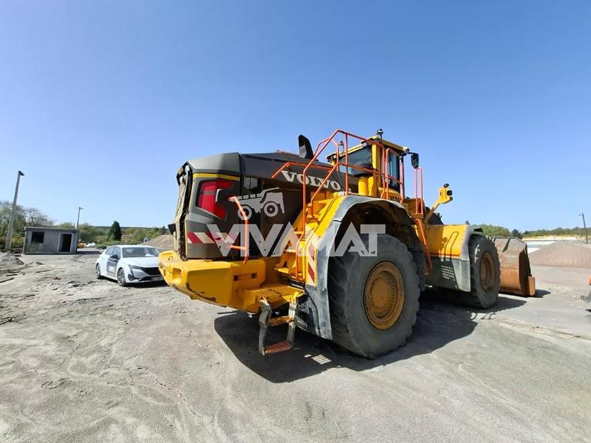 Used 2021 Volvo L350H