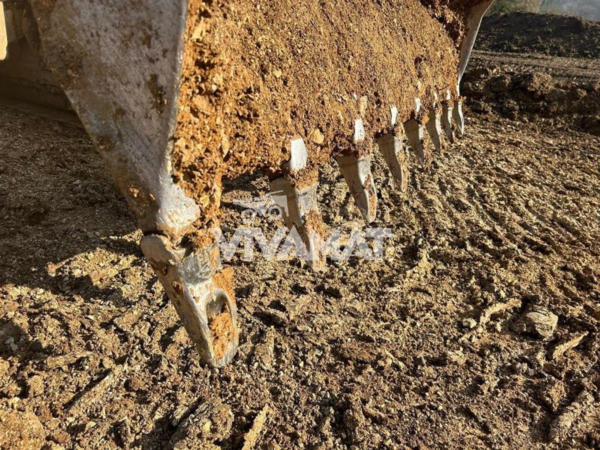 Used 2002 Caterpillar 973C -