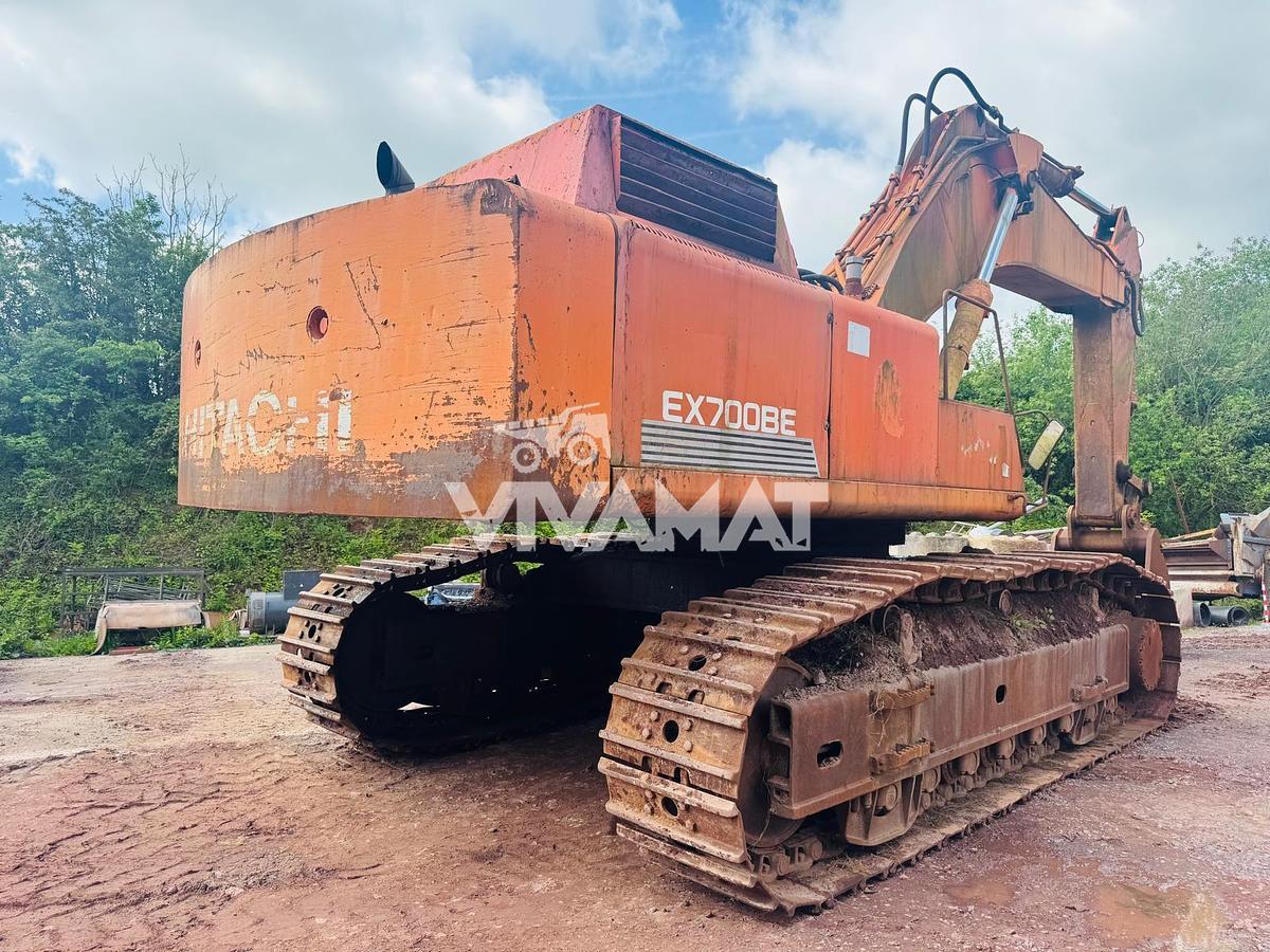D'occasion Chargeuse sur chenille HITACHI EX700 BE 1993
