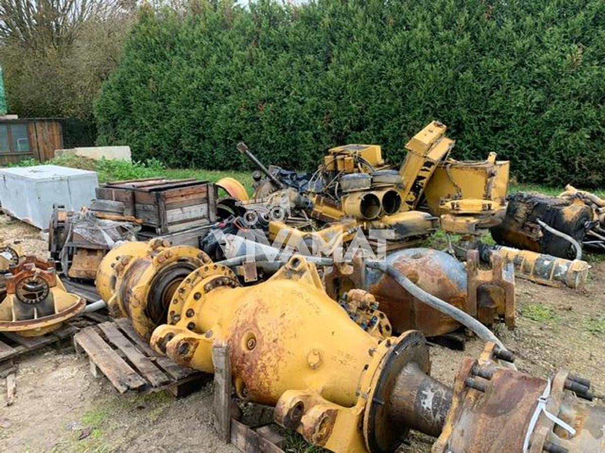 D'occasion Caterpillar axles Cat 769 C Cat 771D and Cat 773B pour piece / for parts