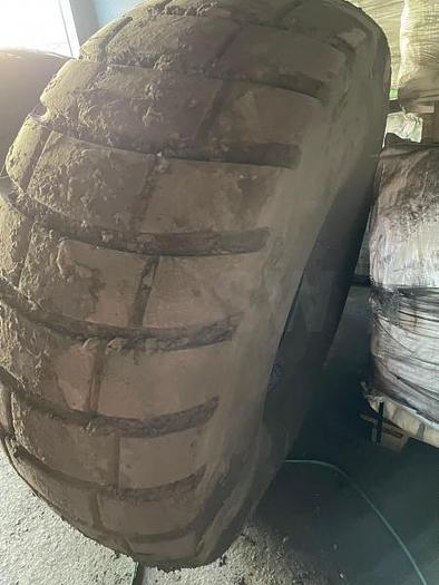 D'occasion PNEU RECHAPPE OK à 60%