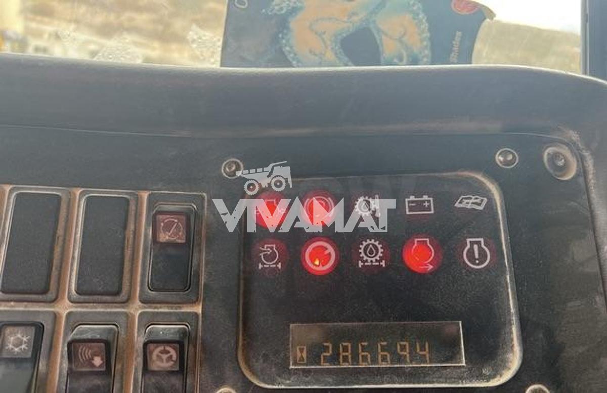 Used 2000 Caterpillar 771D