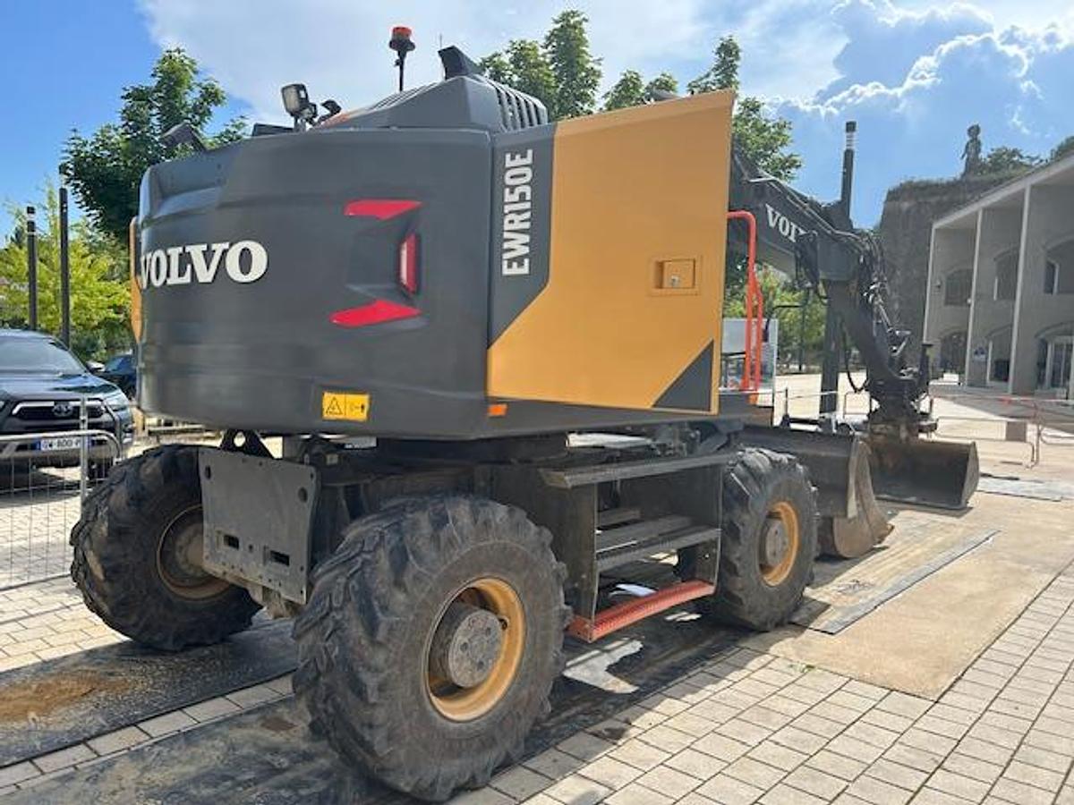 Used 2019 Volvo EWR150E