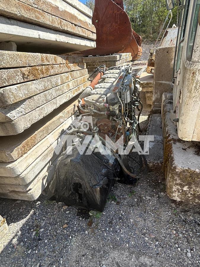D'occasion Toutes pieces LIEBHERR 954C Reservoir Moteur PVG351C391 Pompe Verrins Godets Capots