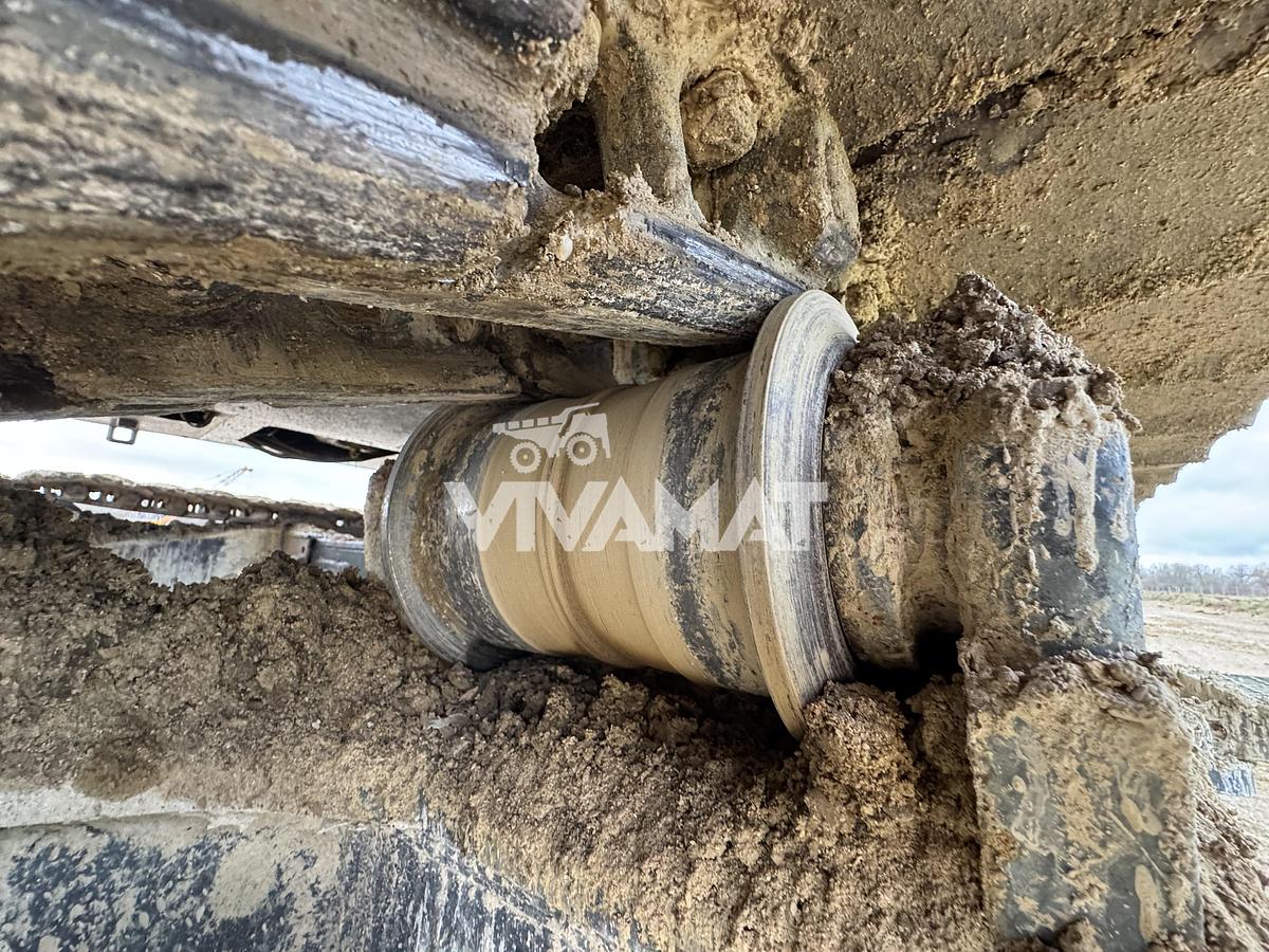 Used 2003 Hitachi ZX650LCH