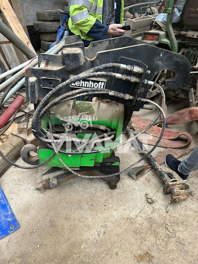 D'occasion Tête rotative TR150 Rototilt   07/2018 montée avec platine VERACHTERT CW20S-H.4.N.