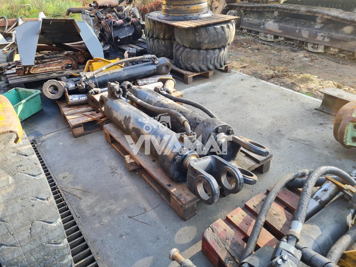 Used CATERPILLAR 980H -