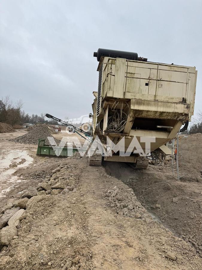 D'occasion Concasseur percuteur PY CH132 année 2001