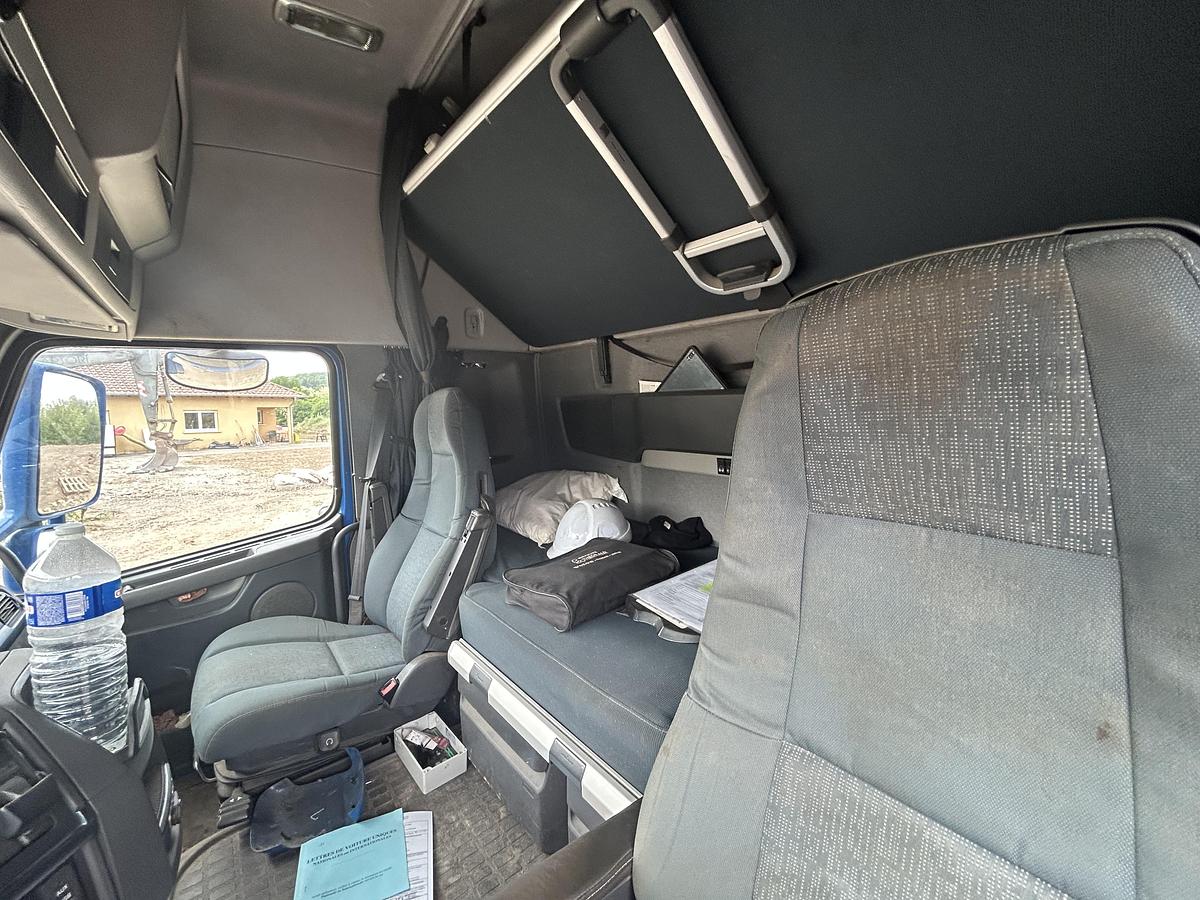 Used 2010 Volvo FH540