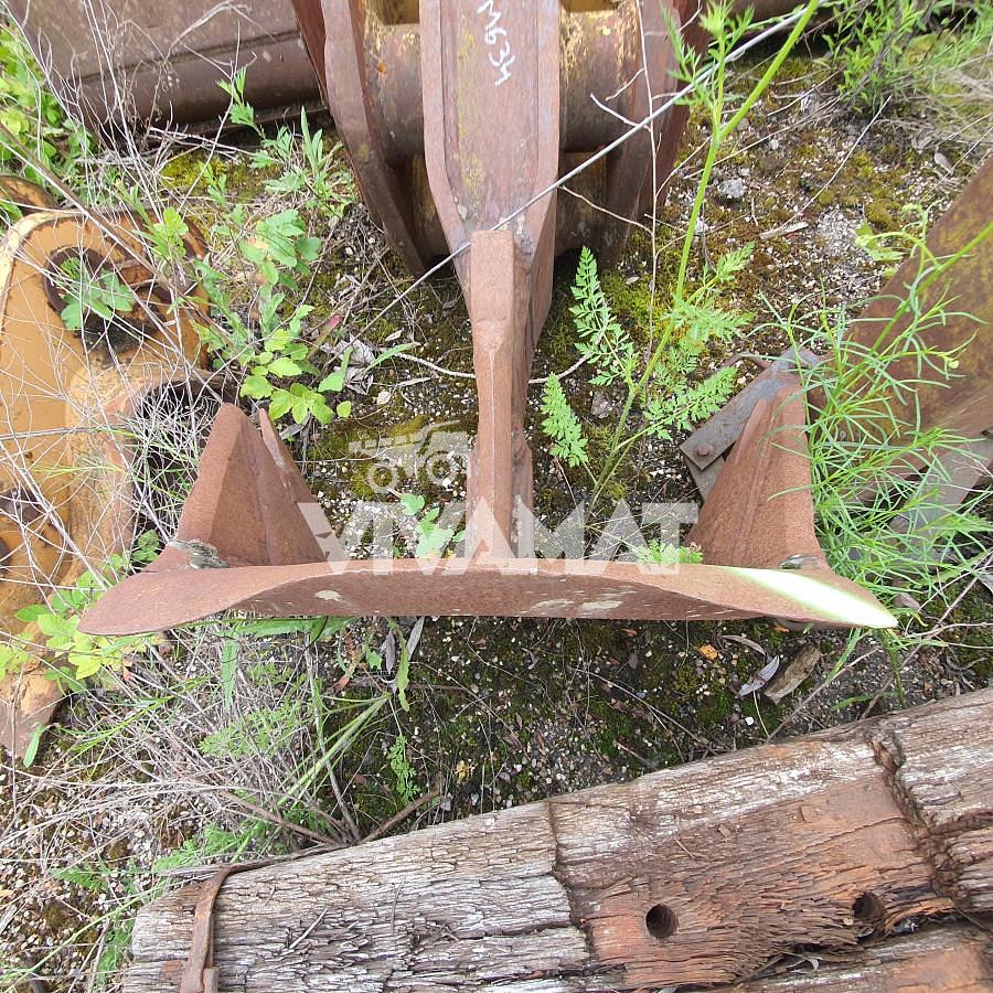 D'occasion Dent à dessoucher pour pelle de 15-25 tonnes