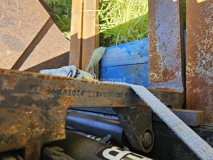 D'occasion Pince à Fourches - Déplacement latéral Silver Line by BOLZONI Modèle LC22 H6A-EU