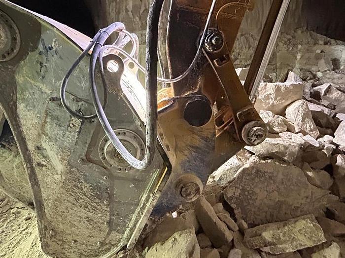 Used 2018 Liebherr R956HD